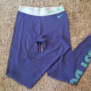 Nike leggings